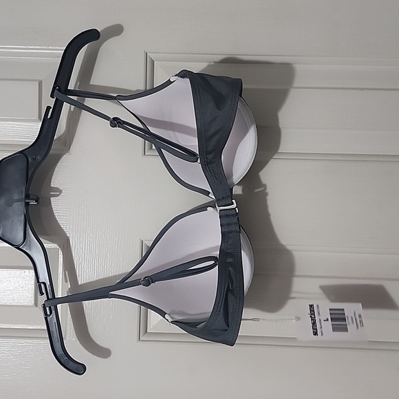 Bikini Bathing/Swim Suit - Picture 2 of 4